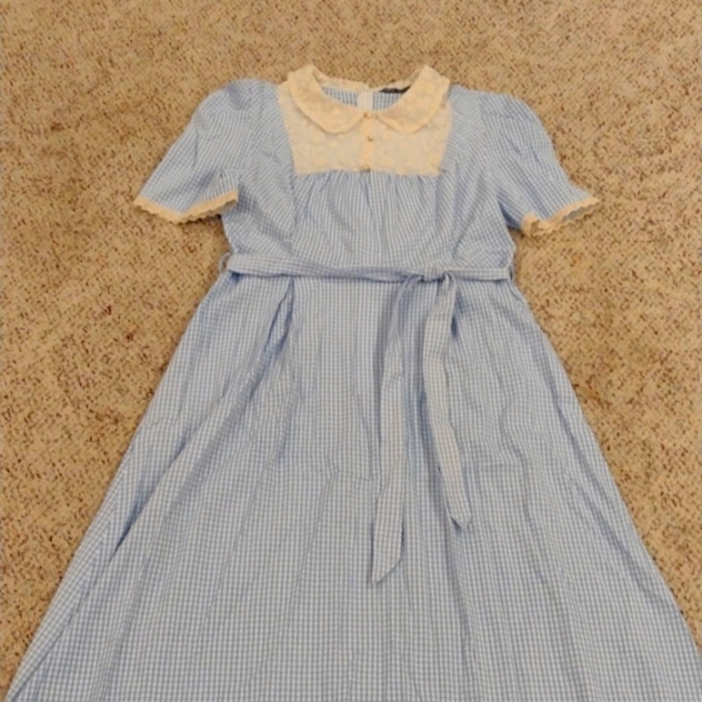 Maxi dress blue and white checkered....